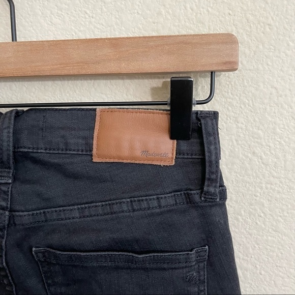 Madewell 9" High Rise Skinny Jeans Berkeley Black Button Fly Raw Hem 24 - Picture 9 of 12